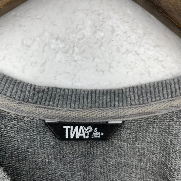 TNA Crop Gray Sweatshirt Size S Raglan Sleeve - Picture 2 of 3
